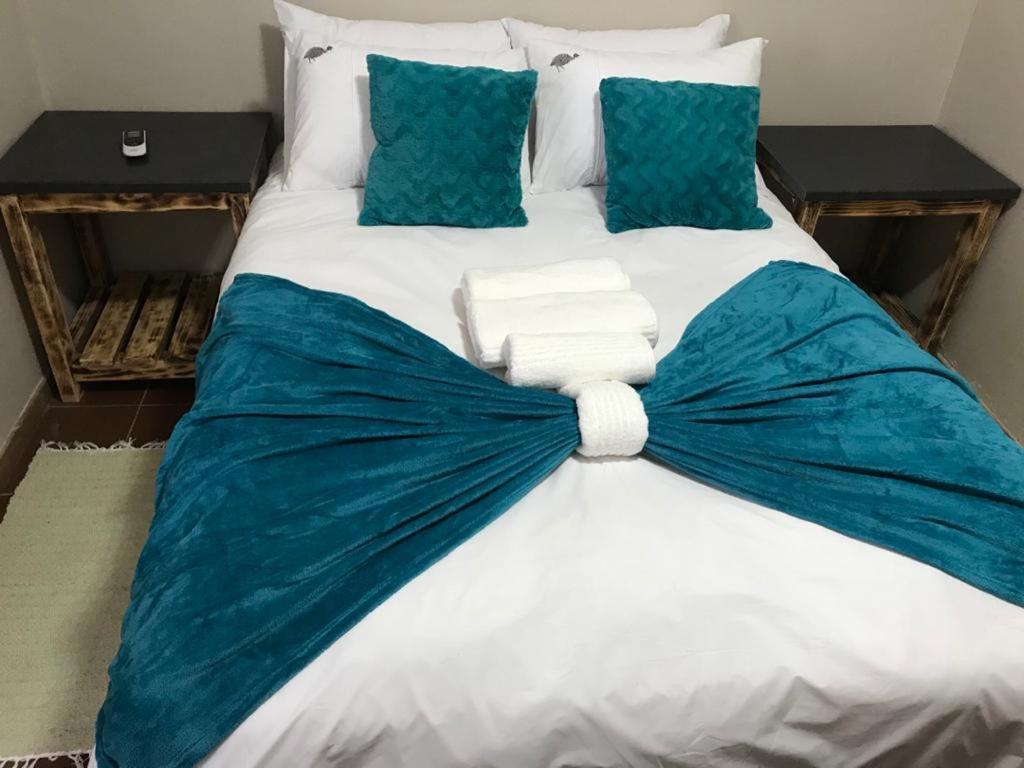 Urbanlife Keetmanshoop Accommodation Bagian luar foto